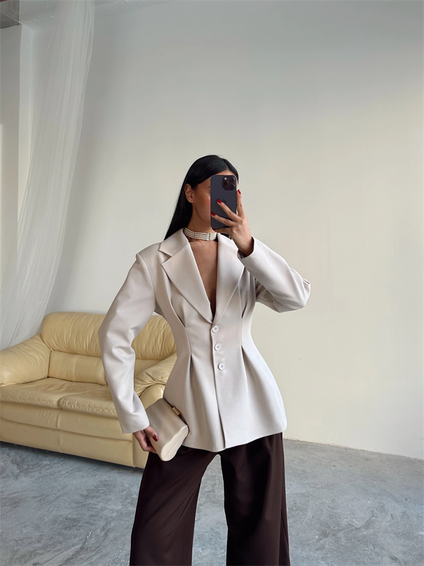 Pile Detay Oturtmalı Blazer Ceket  - Taş