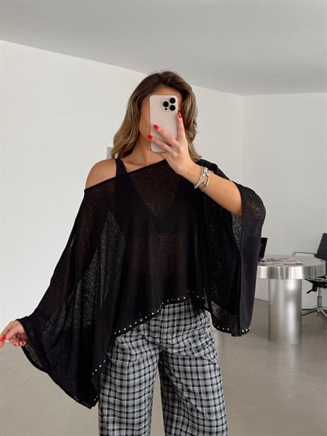 Altı Zımbalı Yarasa Bluz - Siyah