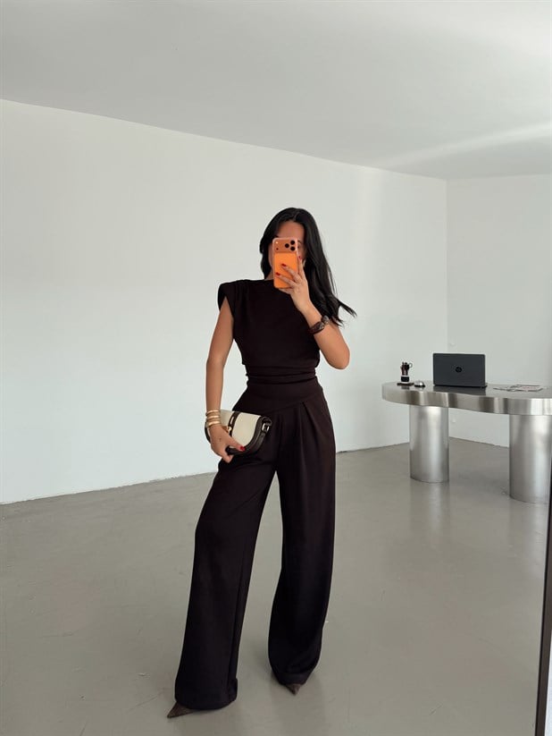 Vatkalı Asimetrik Modal Takım - Kahve