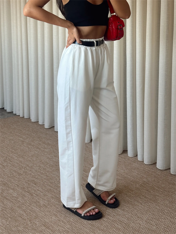 Deri Kemerli Eşofman - Beyaz