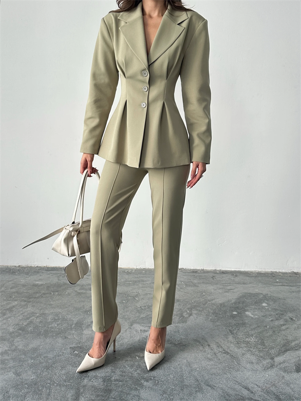 Beli Lastikli Çımalı Pantolon  - Çağla Yeşili