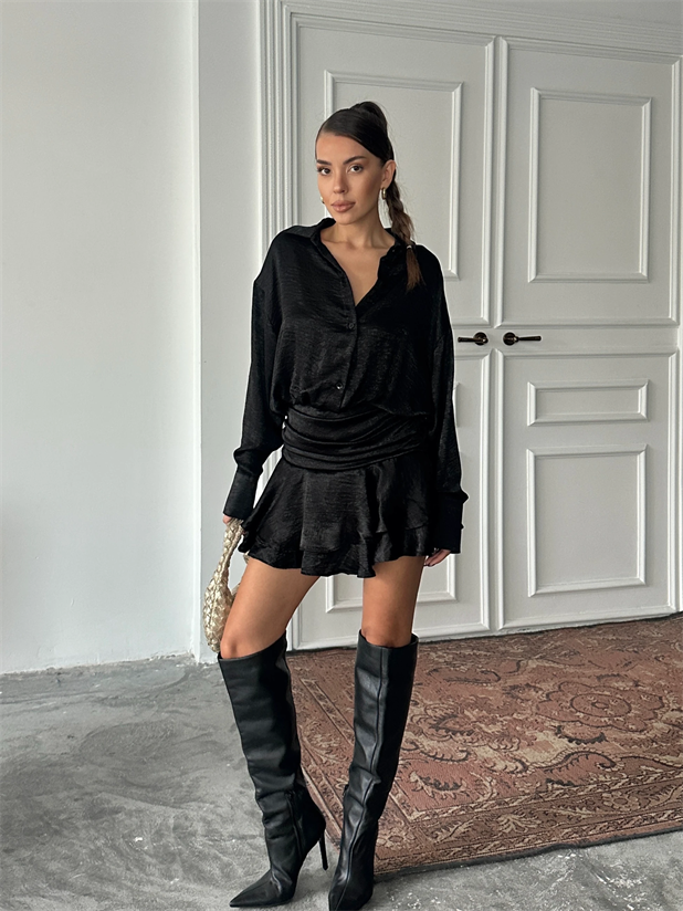 Eteği Volanlı Saten Elbise - Siyah