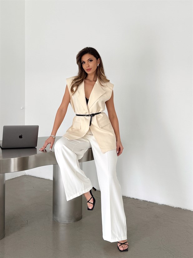 Deri Kemerli Yelek - Krem