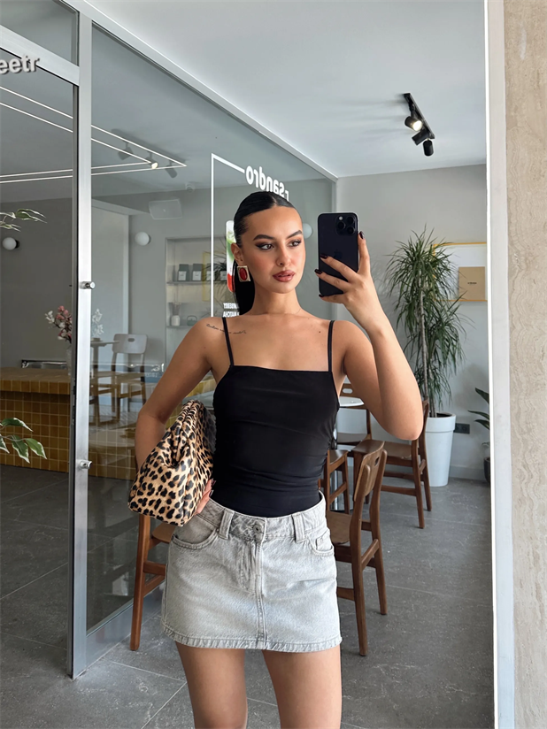 Yan Büzgülü Bodysuit Siyah - Siyah