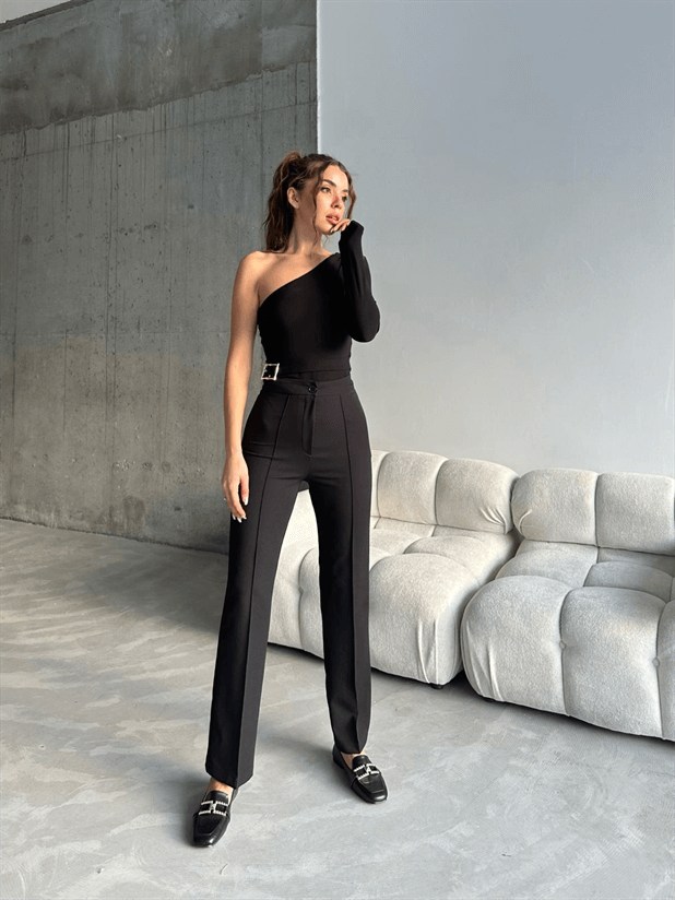 Ön Dikiş Boru Paça Kumaş Pantolon - Siyah