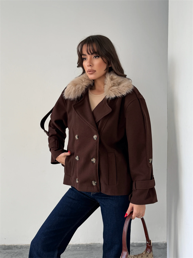 Apolet Detay Kürklü Kaşe Mont  - Kahverengi