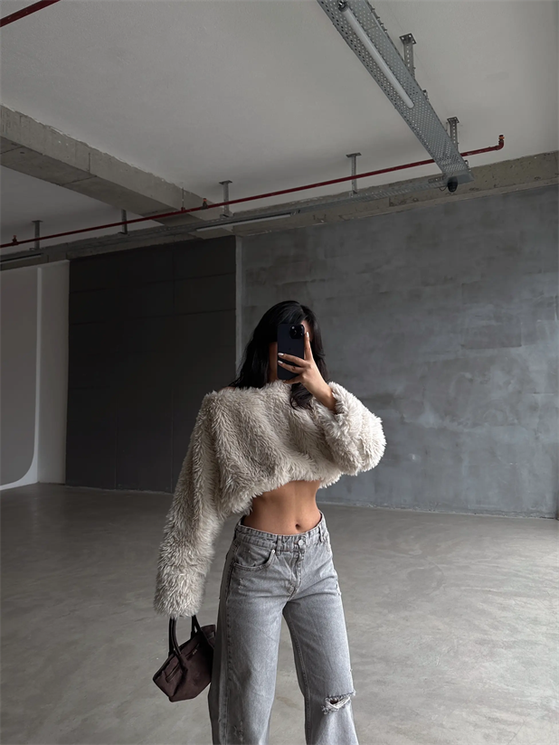 Peluş Crop Kazak Taş - Taş