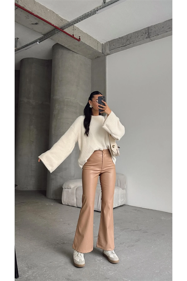 Bilek Boy Flare Paça Deri Pantolon Vizon - Vizon