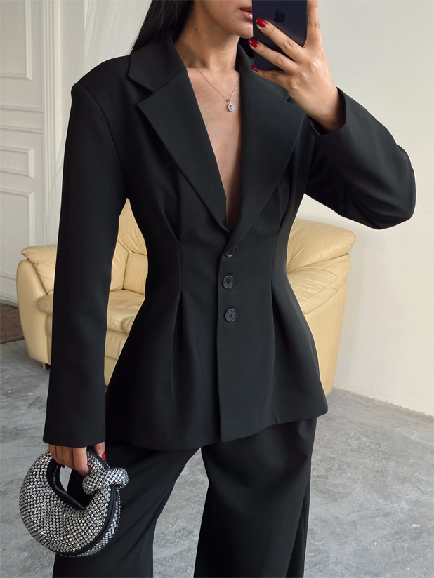 Pile Detay Oturtmalı Blazer Ceket  - Siyah