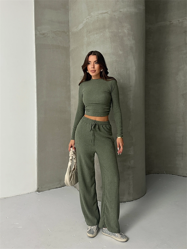 Yan Büzgü Bluz Pantolon Takım  - Haki