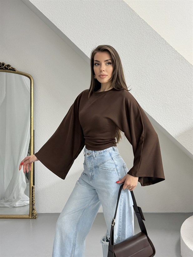 Yarasa Kol Beli Büzgülü Bluz - Kahve