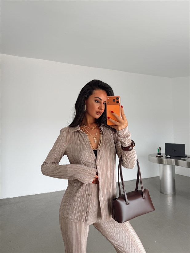 Piliseli Gömlek Pantolon Takım - Taş