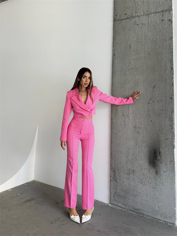 Ön Dikiş Boru Paça Kumaş Pantolon - Pembe