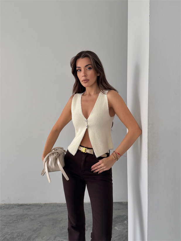 İki Düğmeli Yumoş Yelek - Ekru