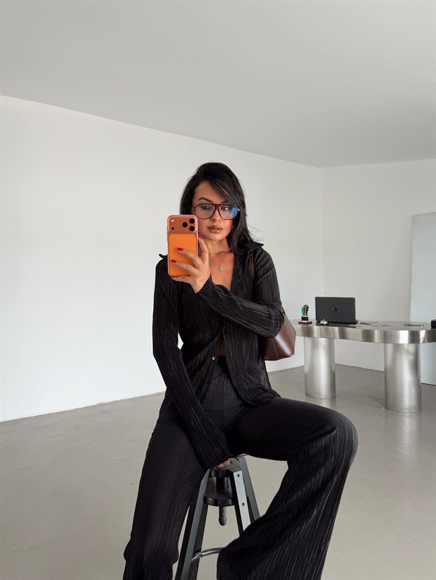 Piliseli Gömlek Pantolon Takım - Siyah