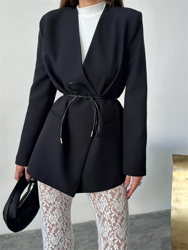 Deri Kemerli Blazer Ceket - Siyah