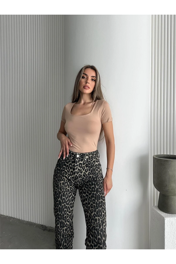 Desenli Kare Yaka Kısa Kol Bluz Taş - Taş