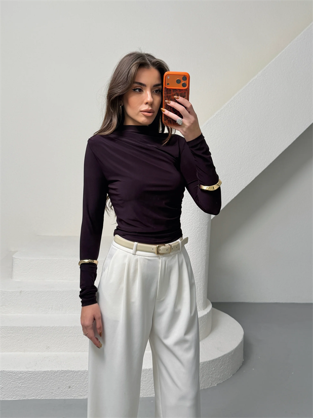 Dik Yaka Drapeli Uzun Kol Bluz - Mürdüm