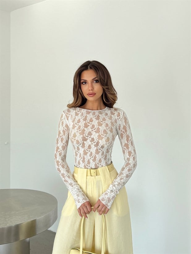 Bisiklet Yaka Likralı Dantel Bluz - Beyaz