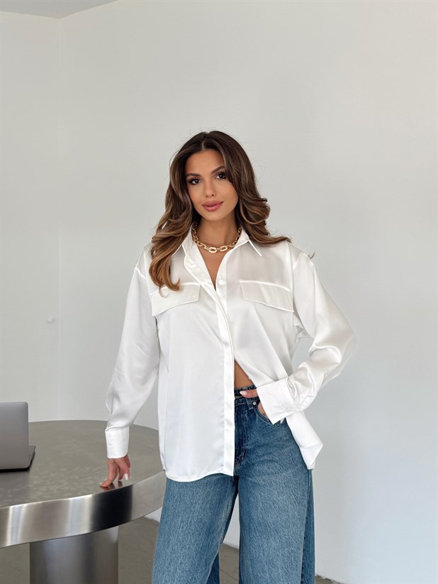 Kapak Cepli Krep Saten Gömlek - Beyaz