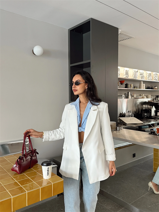 Astar Detaylı Kulplu Ceket  - Beyaz