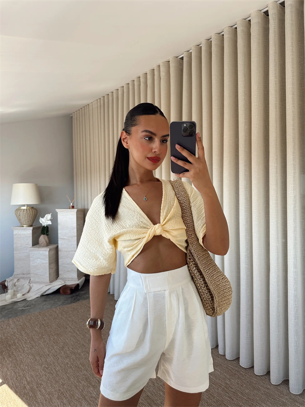 Cırtlı Keten Şort - Beyaz