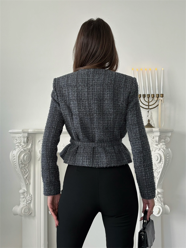 Kemer Detaylı Düğmeli Ceket - Füme