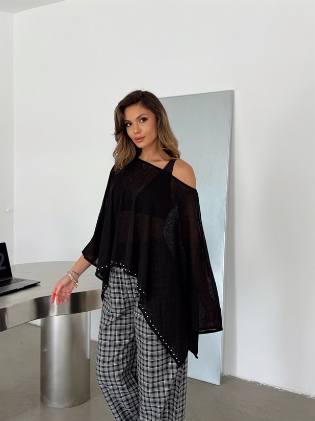 Altı Zımbalı Yarasa Bluz - Siyah