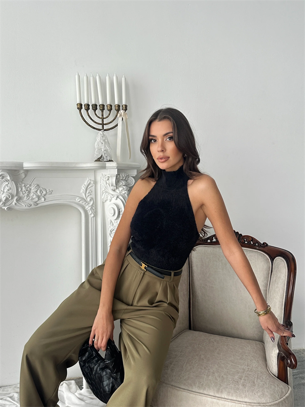 Sıfır Kol Balıkçı Yumoş Bluz - Siyah