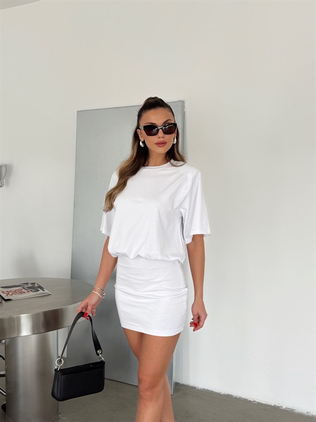 Pens Dikişli Vatkalı Elbise - Beyaz