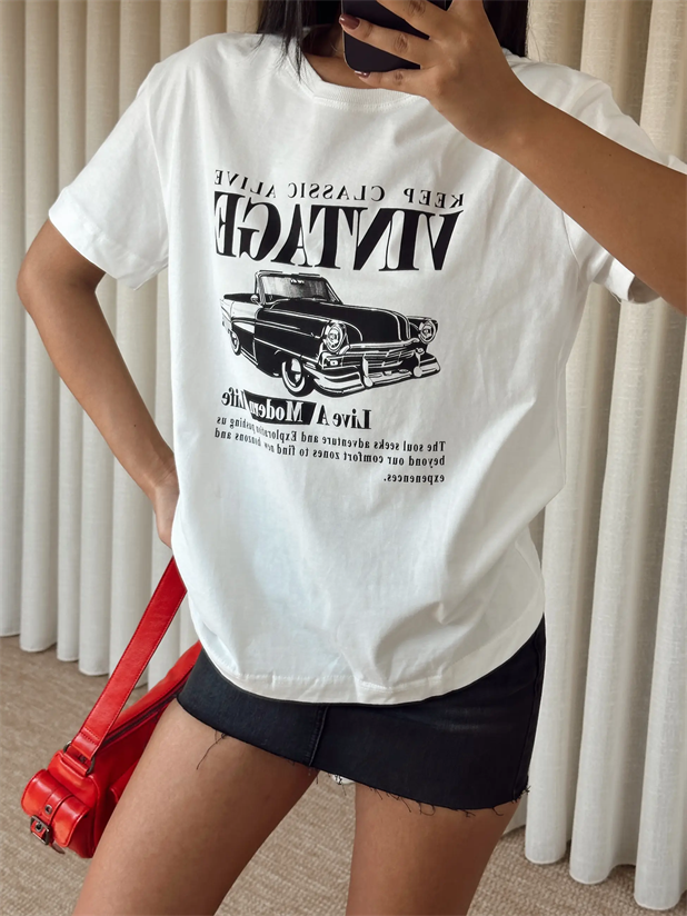 Vintage Car Baskı Basic - Beyaz