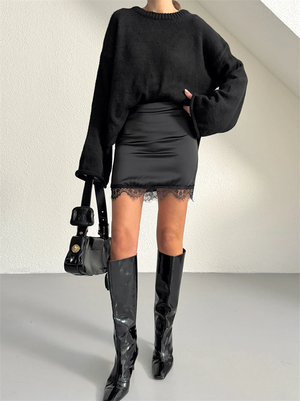 Dantel Detay Saten Mini Etek - Siyah