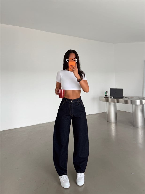 Yan Cep Detaylı Boyfriend Jean - Lacivert