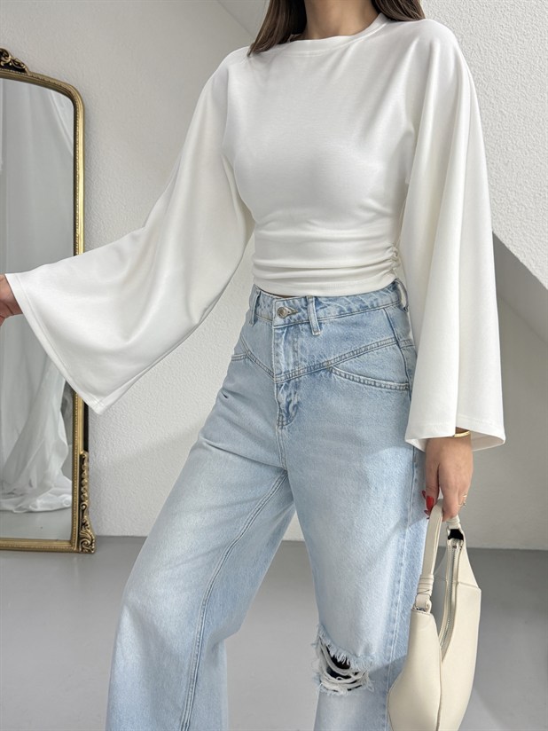 Yarasa Kol Beli Büzgülü Bluz - Ekru