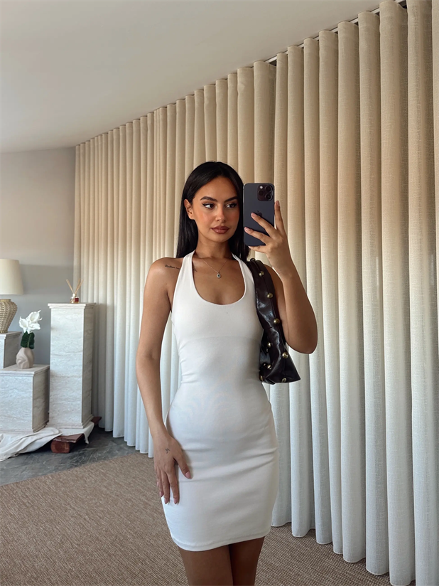 Boyundan Geçmeli Elbise - Bej