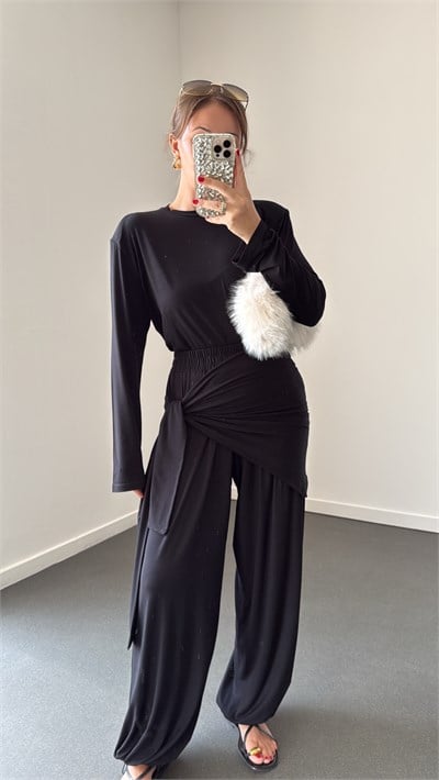 Leontine Siyah Vatkalı Bluz ve Bağlamalı Pantolon Takımı