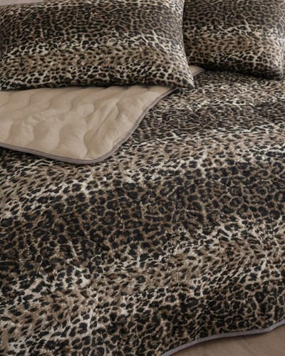Premium Çift Kişilik Pamuklu Kapitone Çok Amaçlı Pike & Yatak Örtüsü / Leopar Desen