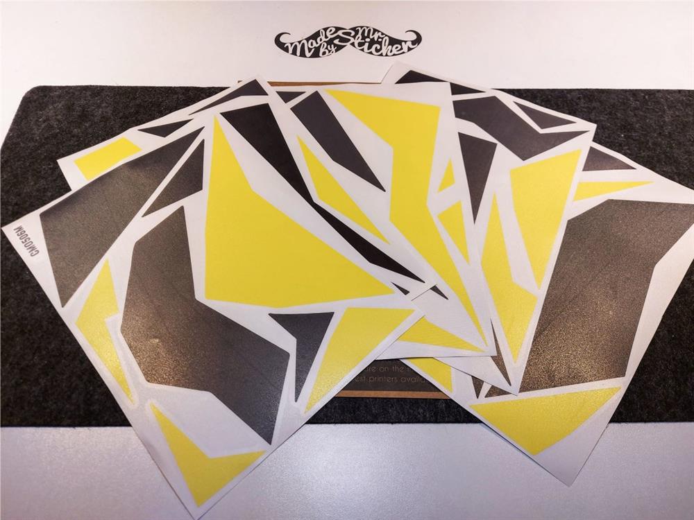 CMO506M - 45 Parca Ucgen Kamuflaj Seti (Sarı-Füme-Siyah)