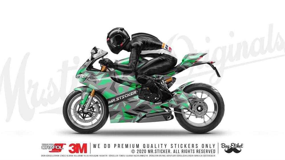 CMO510M - 45 Parca Ucgen Kamuflaj Seti (Yeşil-Füme-Açik Yeşil)