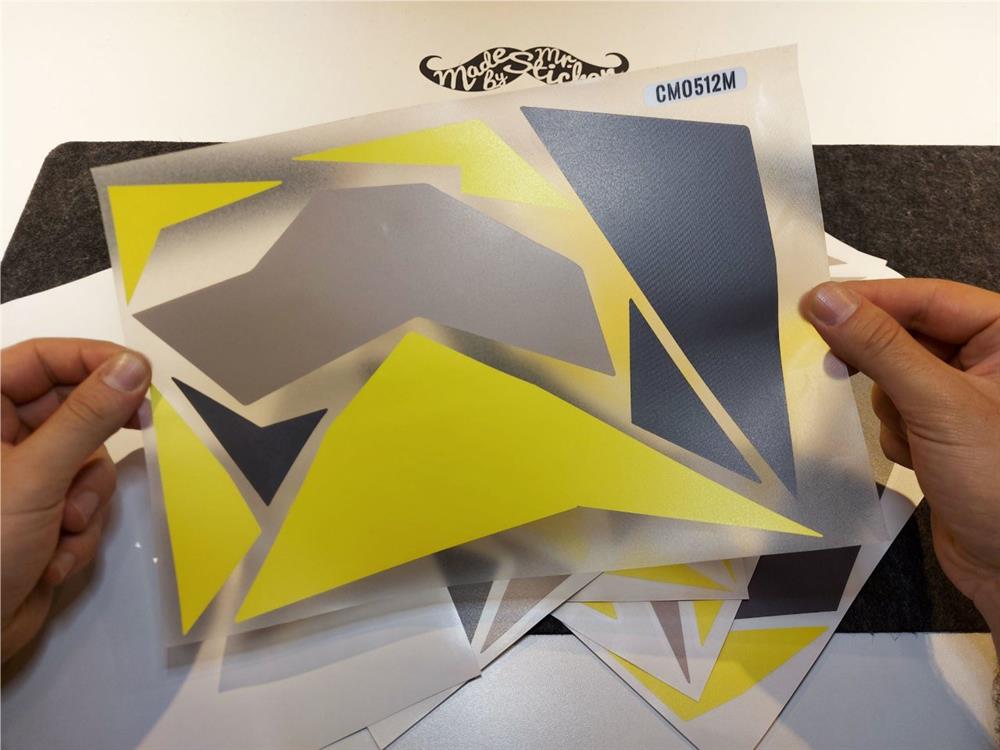 CMO512M - 45 Parca Ucgen Kamuflaj Seti (Sarı-Gri-Füme)