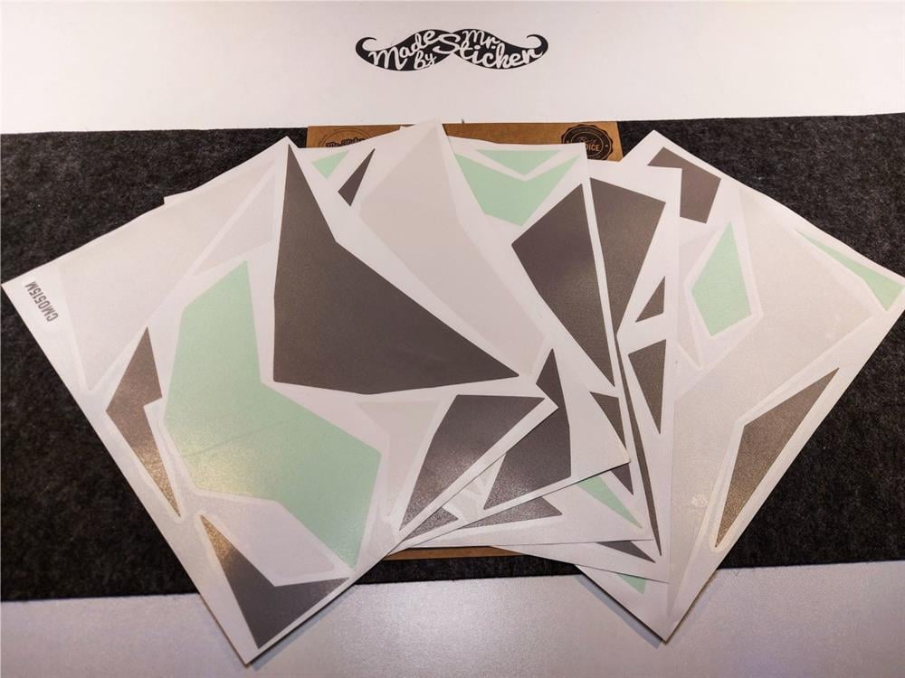 CMO515M - 45 Parca Ucgen Kamuflaj Seti (Açık Gri-Füme-Açık Yeşil)