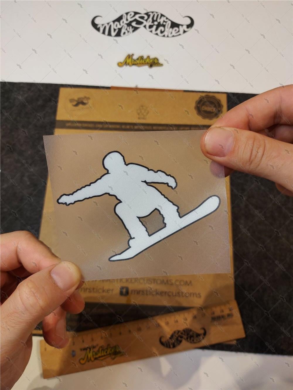 RFHLM132 Reflektif Snowboardcu Silueti Etiketi