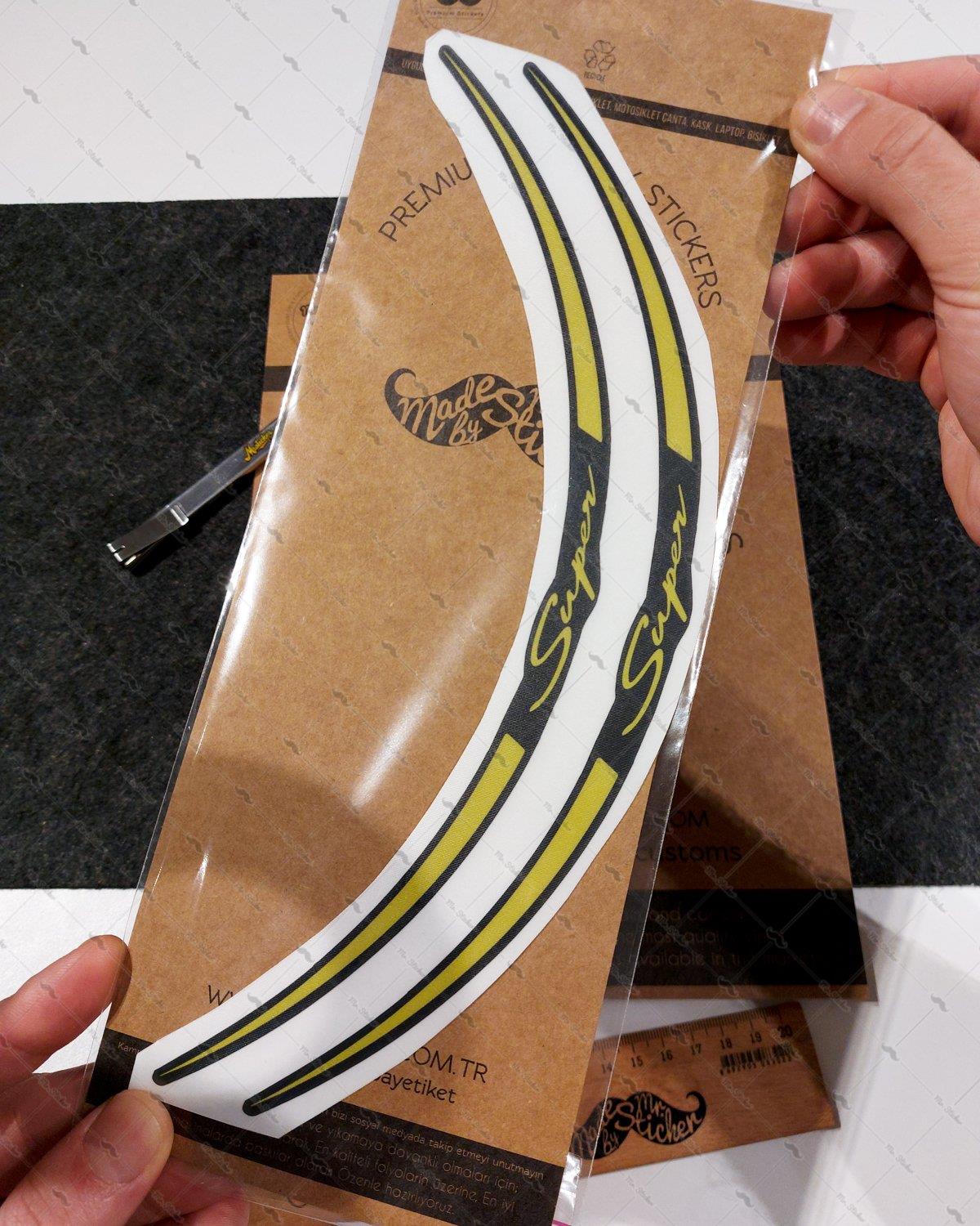 RFHLMBDL13 Avantaj Set Vespa Uyumlu Reflektif Super Yazili Jant Etiketi - Sari Renk