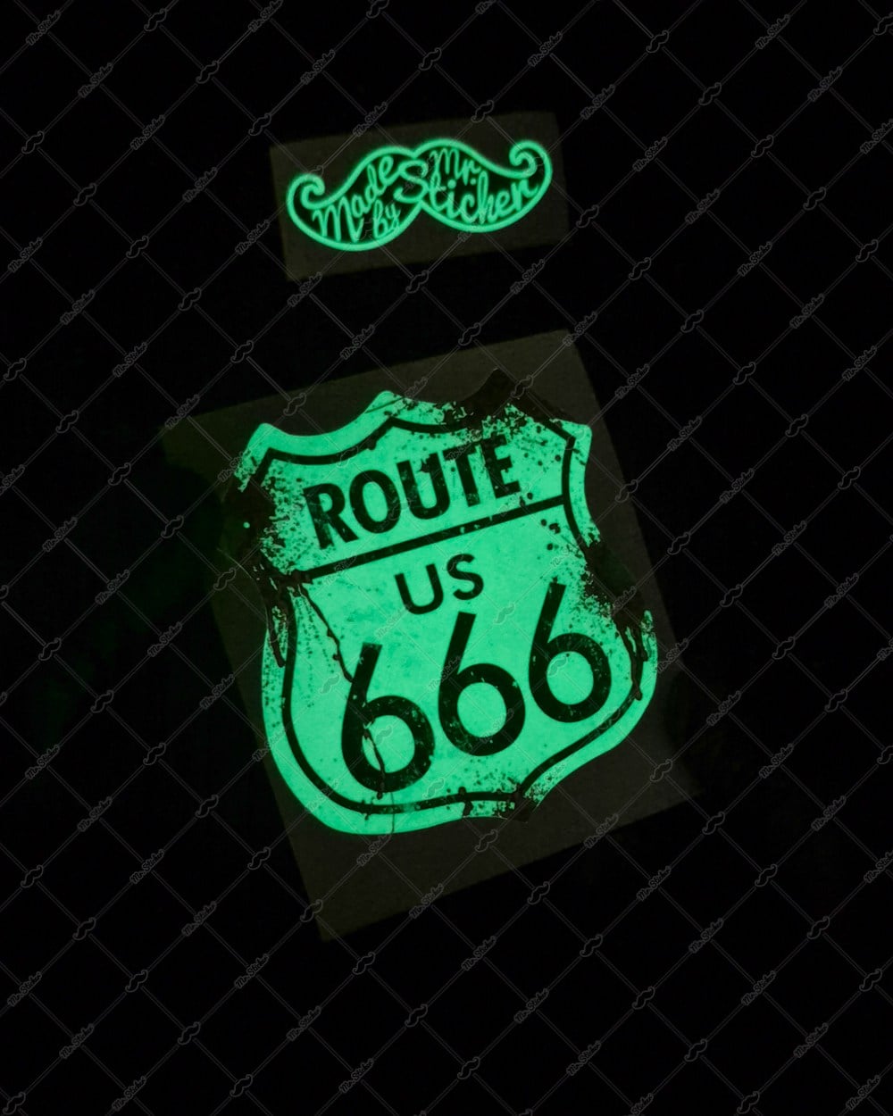 GIDW1 Karanlıkta Işıldayan Route 666 Etiketi
