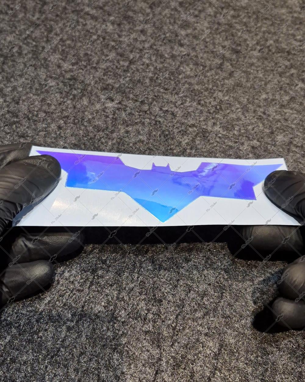 LMT1 Mavi Mor Renk Geçişli Özel Seri Yarasa Sticker