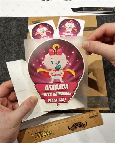BOB10 Dikkat Arabada Super Kahraman Bebek Var Etiketi 3lü Set