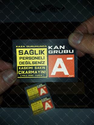 BT64 Kaskimi Cikarma Yazili A Rh Negatif (-) Kan Grubu Etiketi