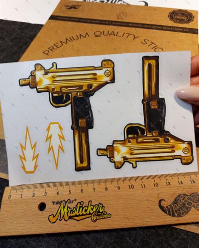 MSL108 Altın Uzi Karikatür Etiketi