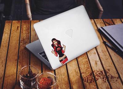 PNP22 Pinup Kizi Etiketi