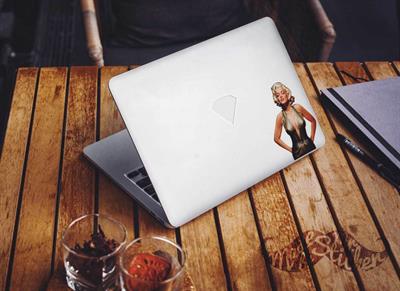 PNP29 Pinup Kizi Etiketi